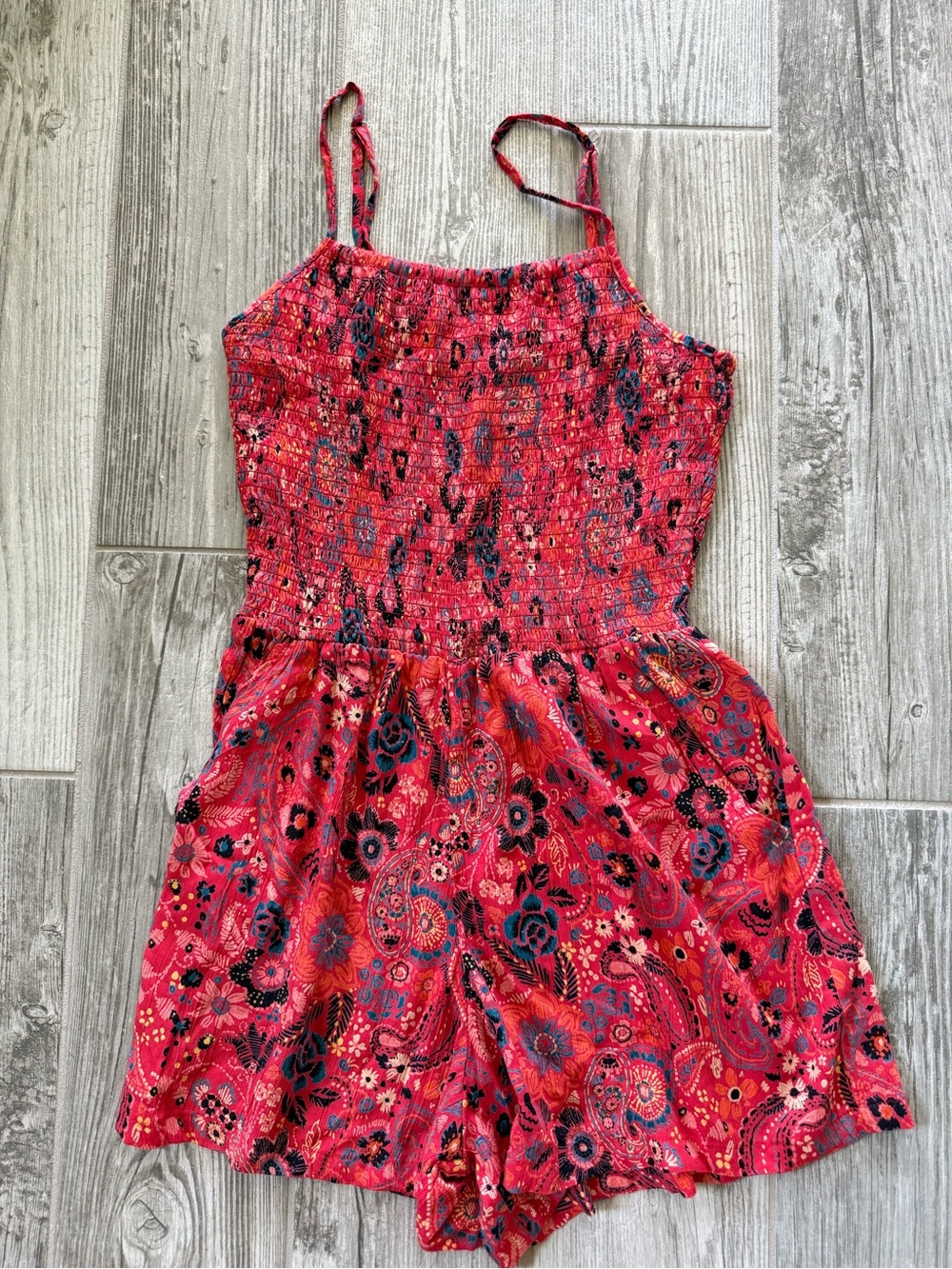 Girls Angie spaghetti strap Red Floral Smocked Romper - size s